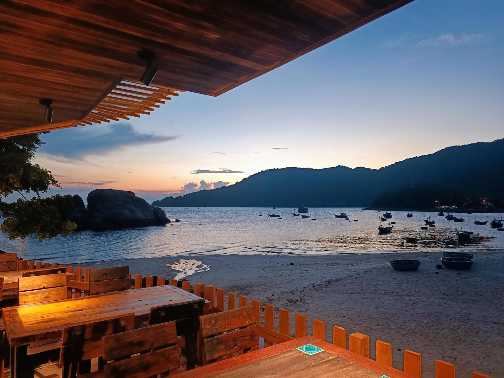 The Coral Homestay & Pub Tan Hiep  Exterior photo